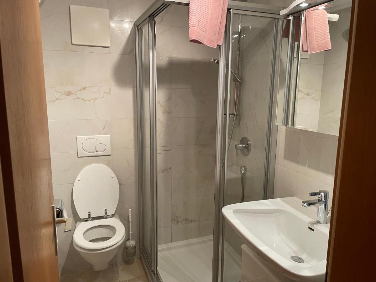Ferienwohnung Riedmann Oberndorf in Tirol Exterior foto